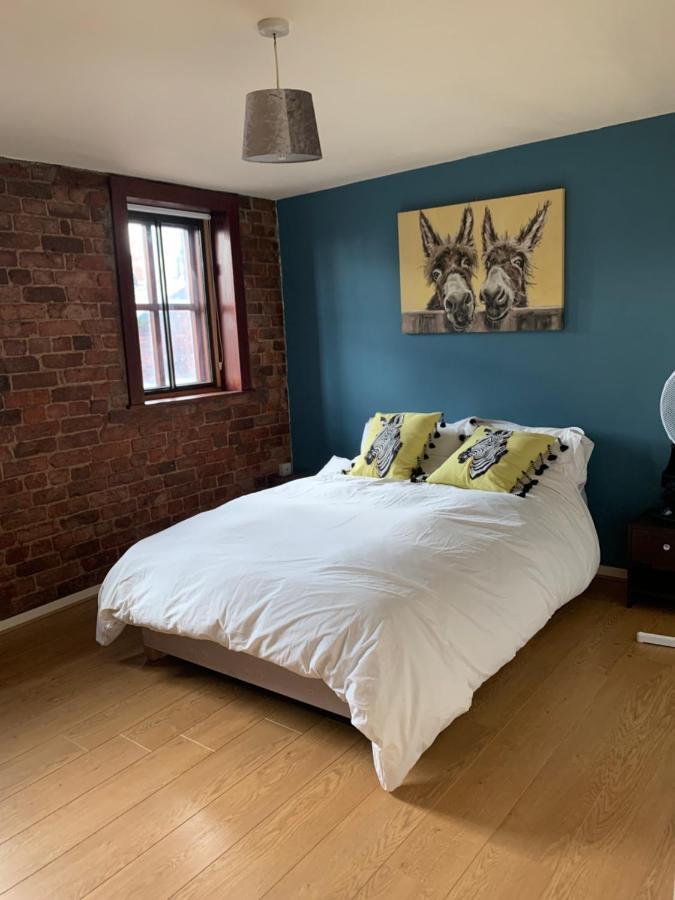 2 Bed Duplex Penthouse Apartment By Mathew Street Sleeps 6 Liverpool Exterior foto